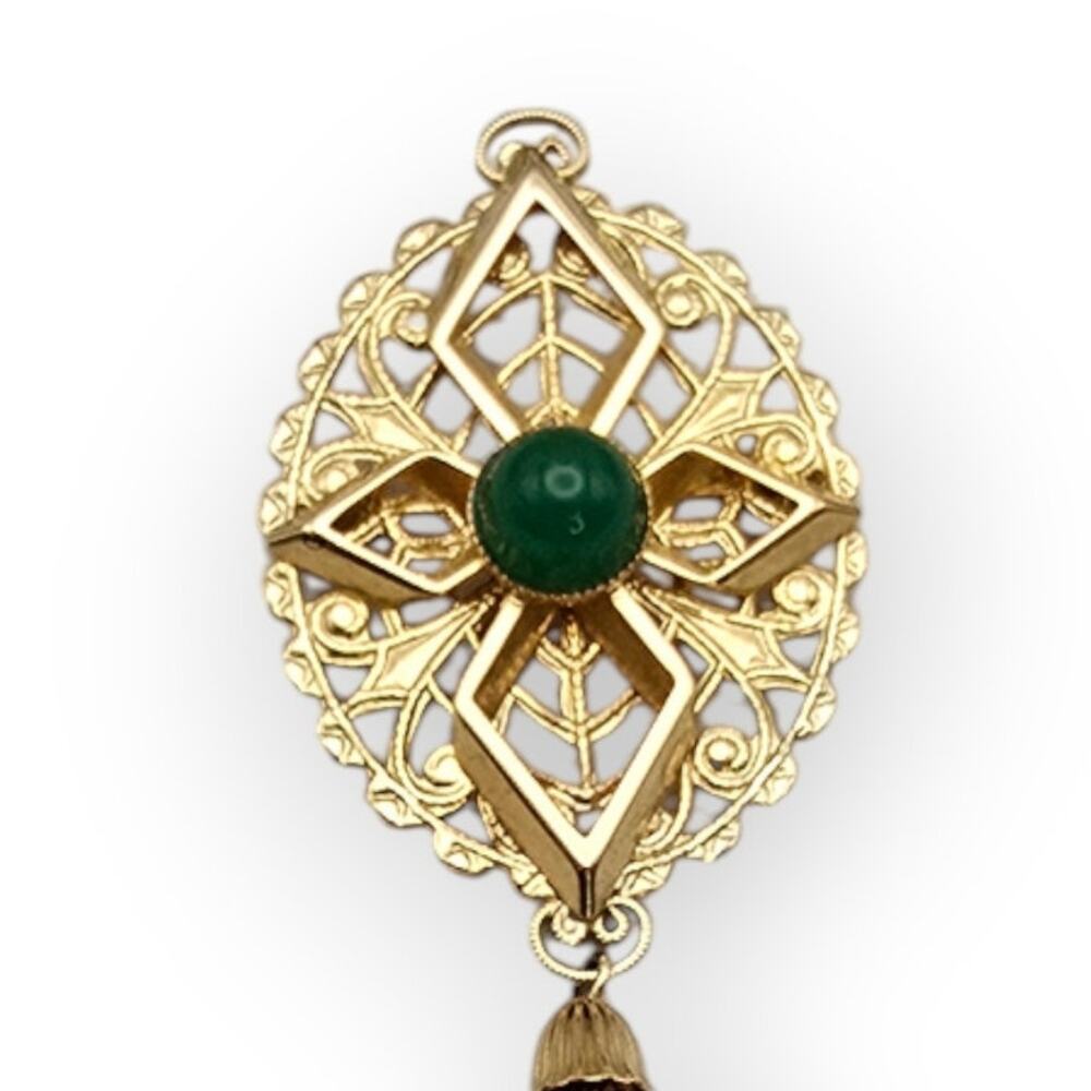 Sarah Coventry Peking Filigree Vintage Brooch with Green Cabochon & Tassel
